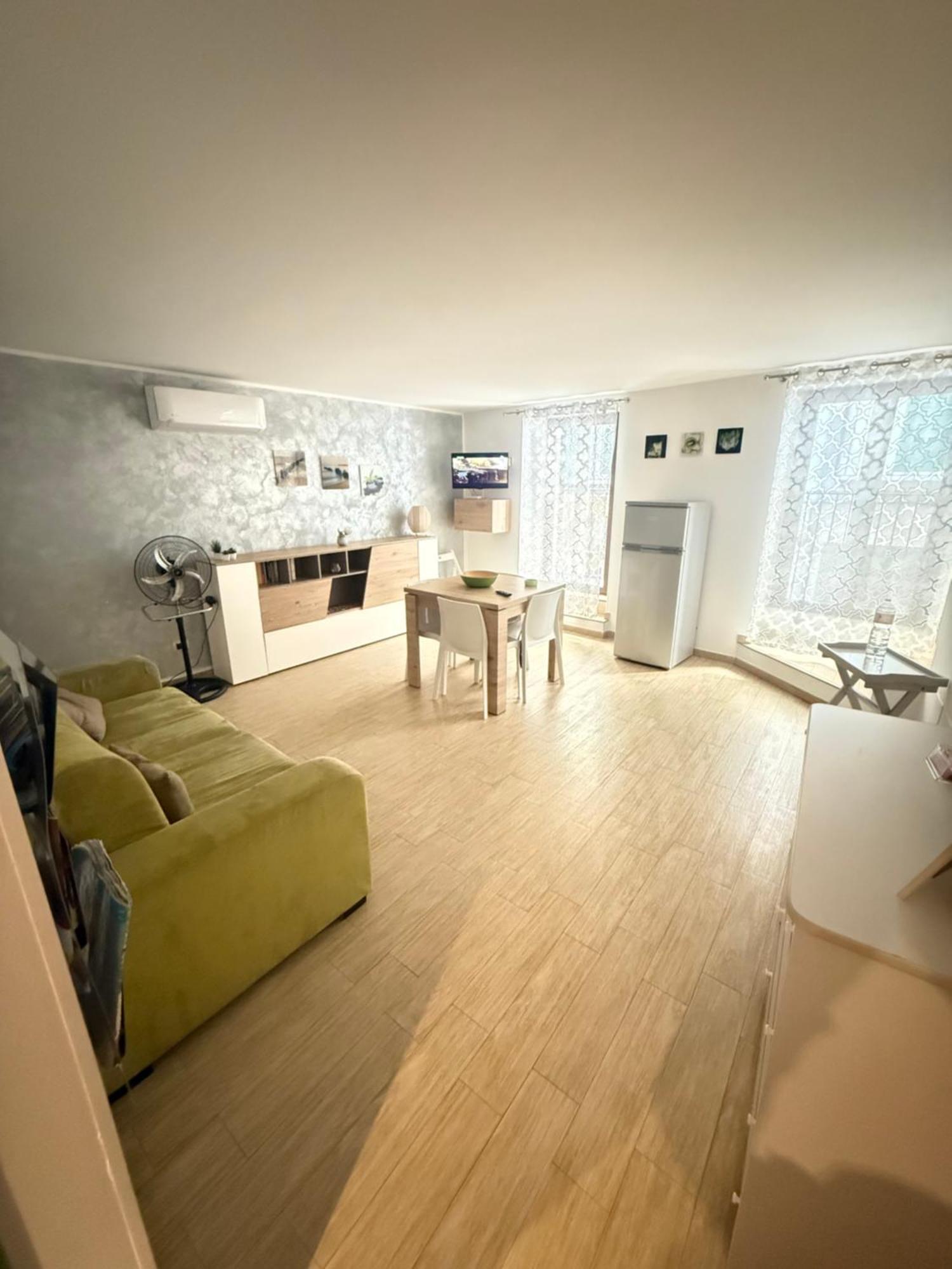 Relax House Apartment Cefalu Bagian luar foto